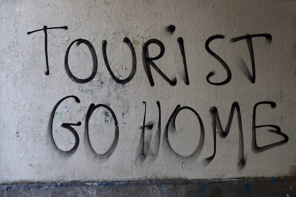 tourist go home